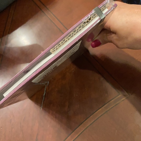 Harry Potter padfolio; 5x7 pad w/elastic closure - Picture 5 of 5